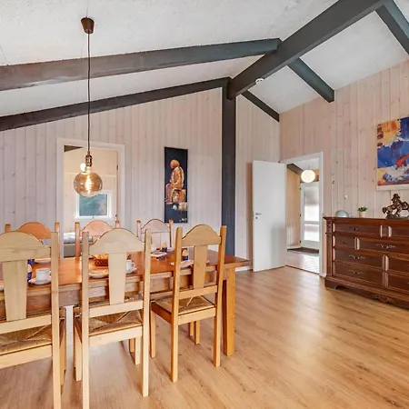 Modernized With Enclosed Terrace, Near Stauning Harbor Skjern
