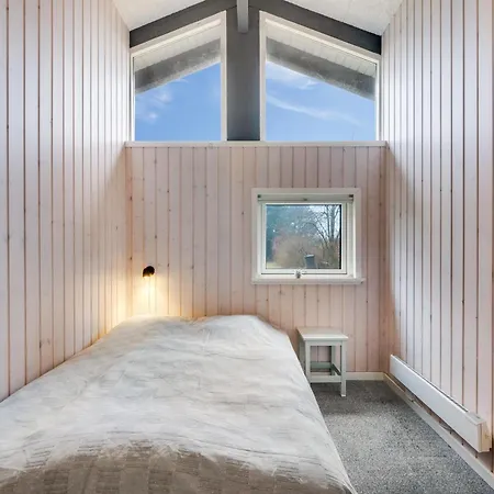 Modernized With Enclosed Terrace, Near Stauning Harbor Tatil Evi *